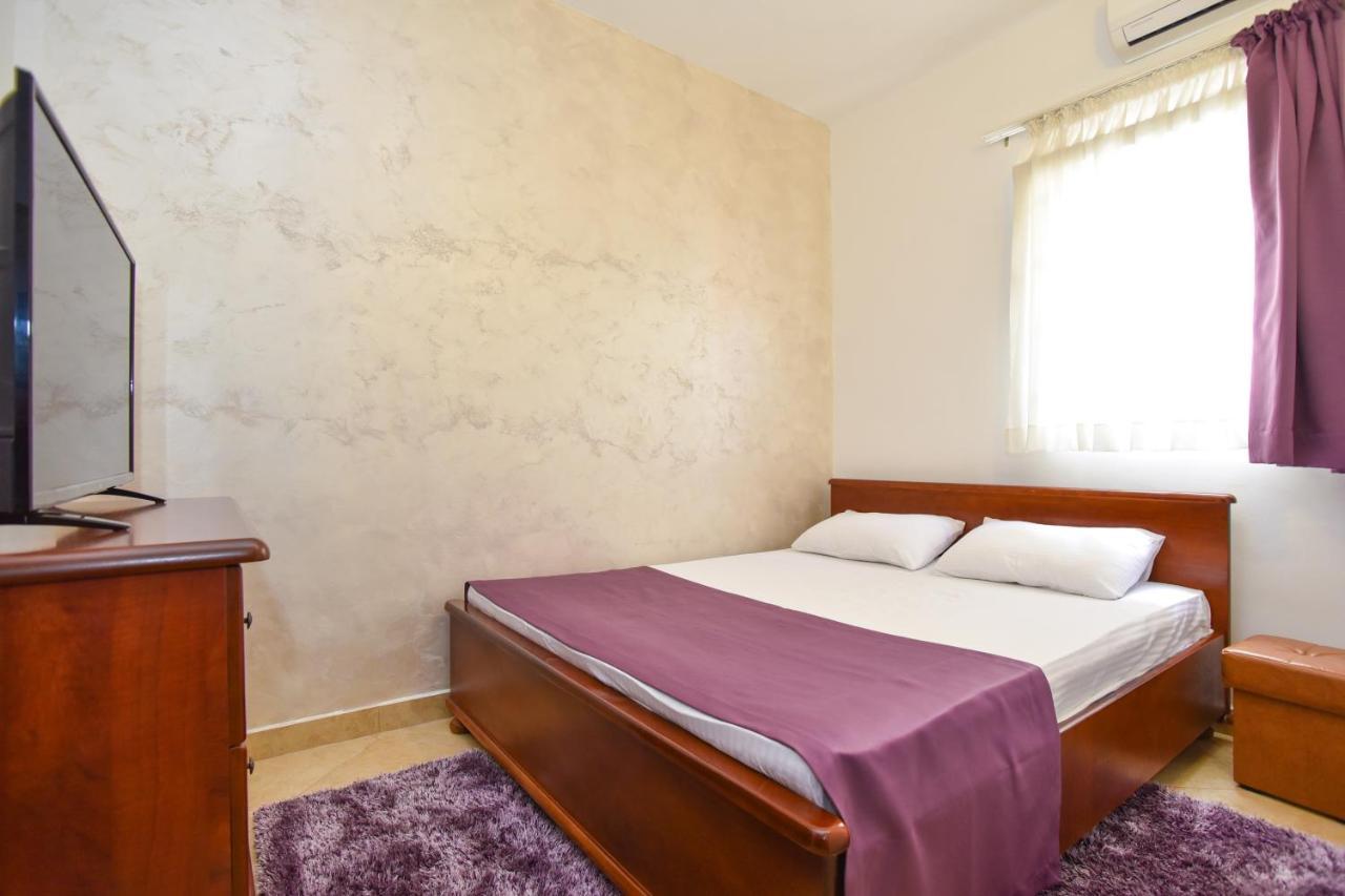 Hotel Suzana 부드바 외부 사진