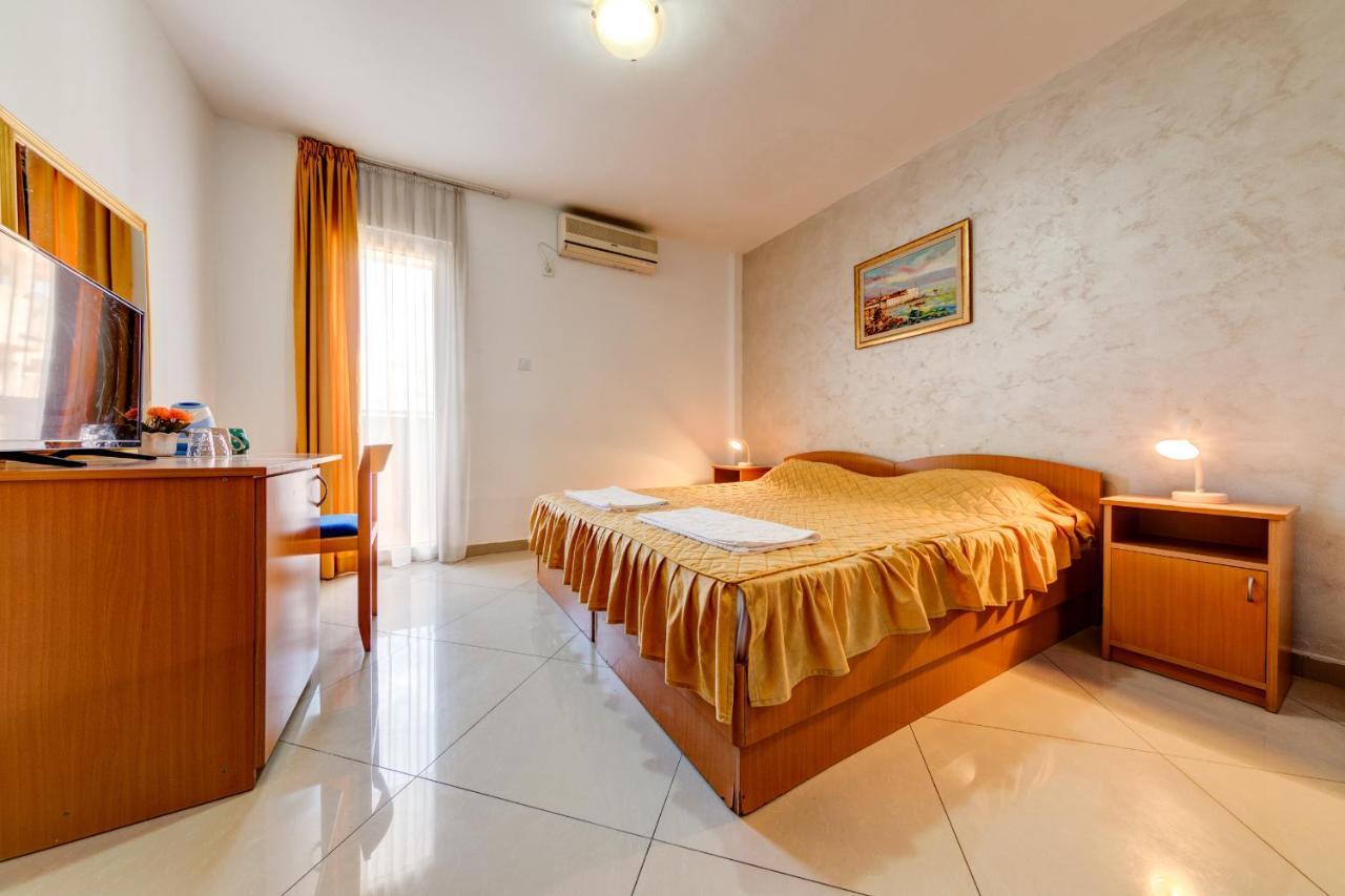 Hotel Suzana 부드바 외부 사진
