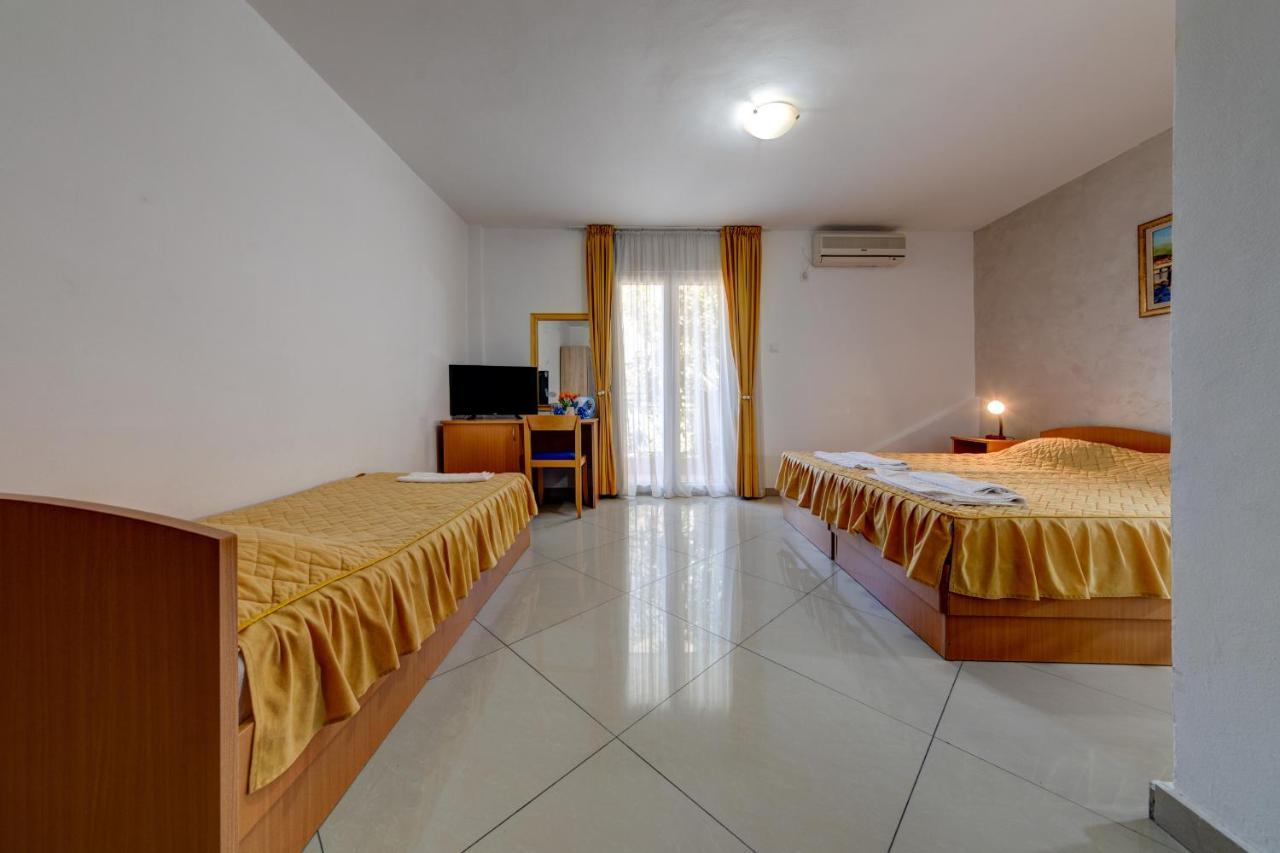 Hotel Suzana 부드바 외부 사진