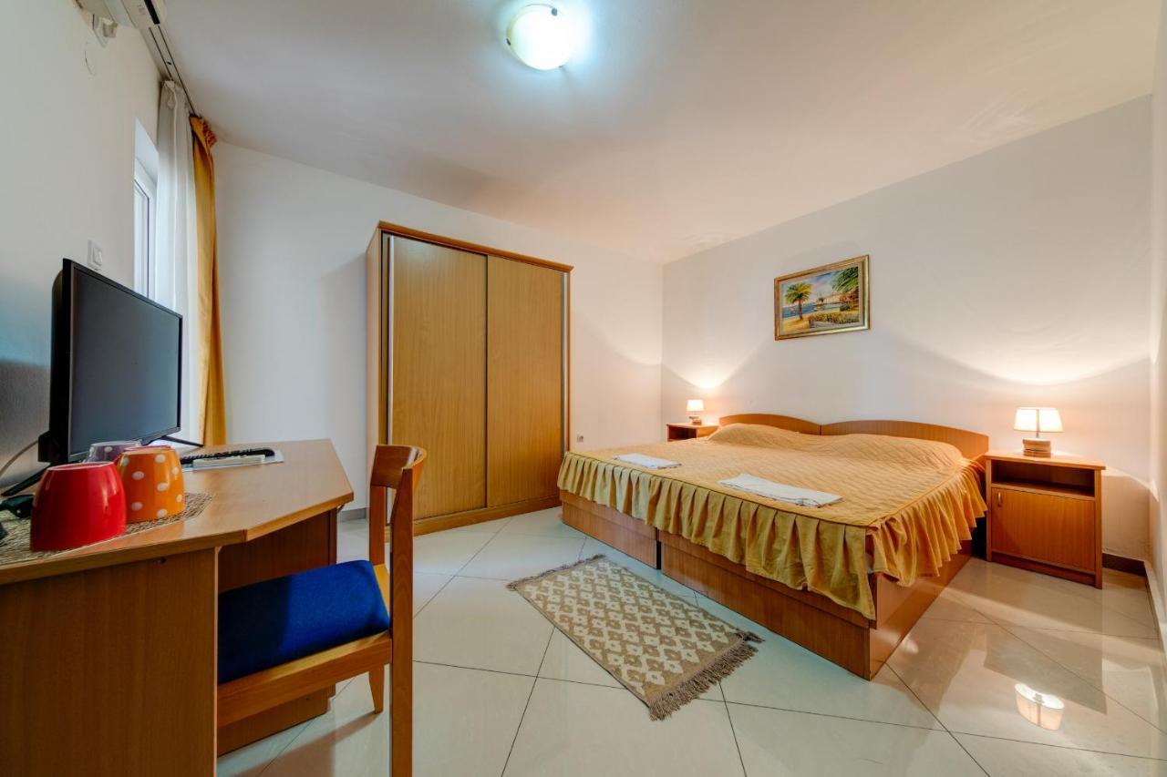 Hotel Suzana 부드바 외부 사진