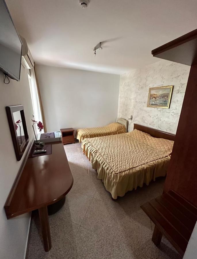 Hotel Suzana 부드바 외부 사진